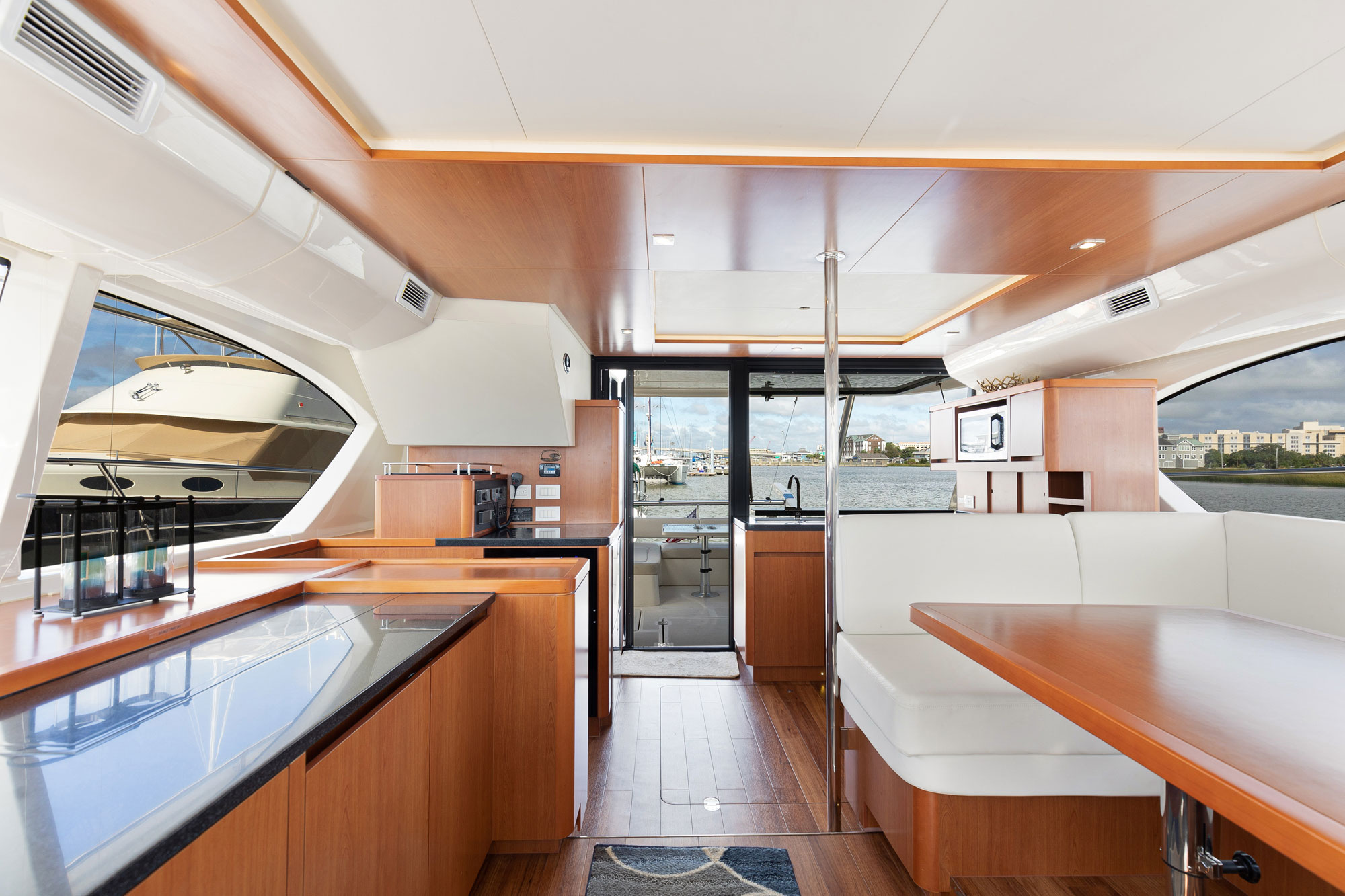 private-yacht-charters-charleston-sailing-school-and-yacht-charters